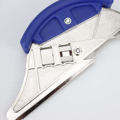 Small Ingenious Flexible Blade For Cutting Carpet Easy To Operate