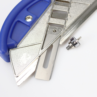 Small Ingenious Flexible Blade For Cutting Carpet Easy To Operate