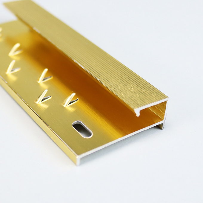 Goldener Aluminiummetallteppichrandfliesen-Ordnungsgreifer für Hotel